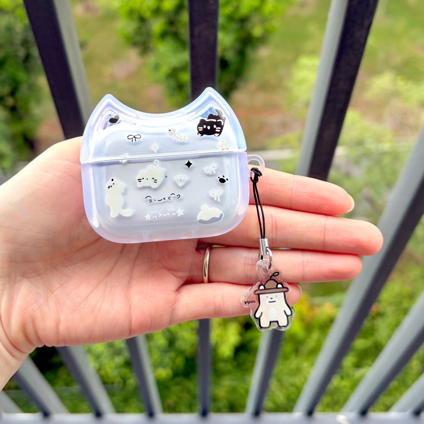 Yipee Phone Charm